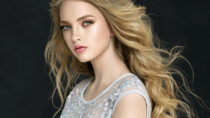 layered haircuts for long wavy hair
